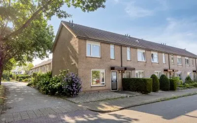 Hoekwoning te koop: Zeisteroever 62, Vogelwijk Zeist