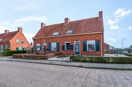 Twee-onder-één-kap te koop: Zelkweg 7, Kom Dodewaard met Hien Dodewaard