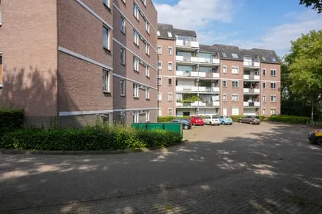 Appartement te koop: Zeskant 89, Zeswegen Heerlen
