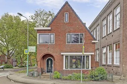 Vrijstaande woning te koop: Zesstedenweg 207, Oud Grootebroek Grootebroek