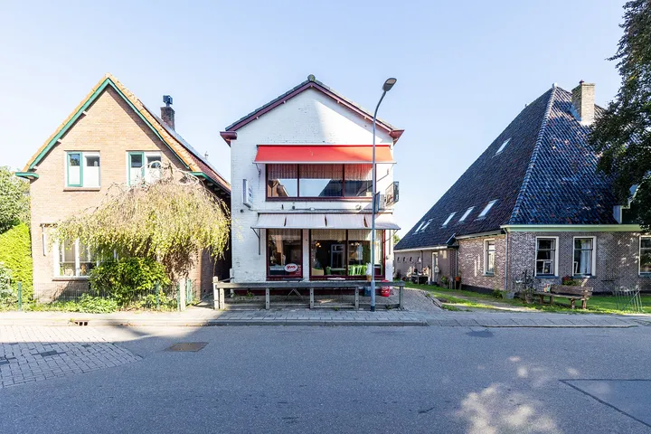 Vrijstaande woning te koop: Zesstedenweg 216, Oud Grootebroek Grootebroek