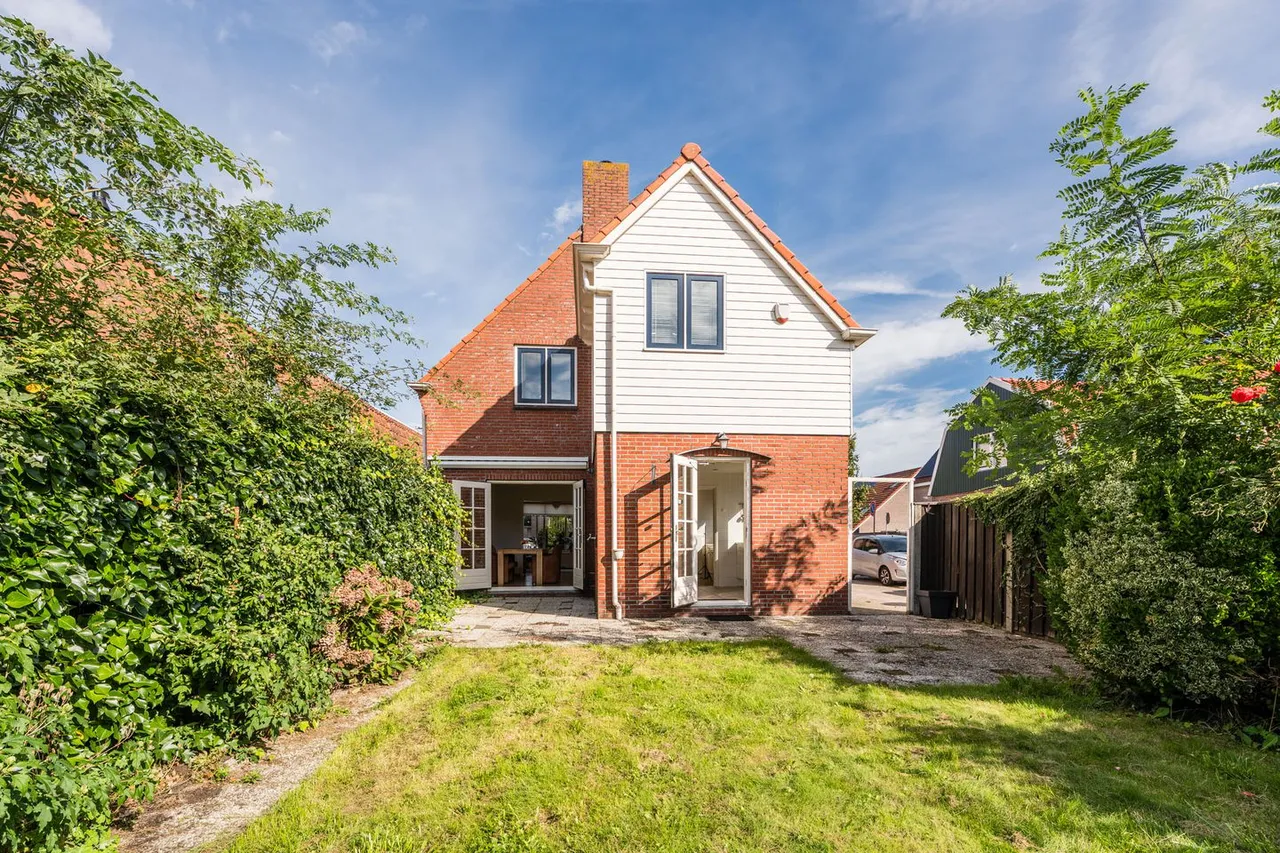 Vrijstaande woning te koop: Zesstedenweg 73, Grootebroek