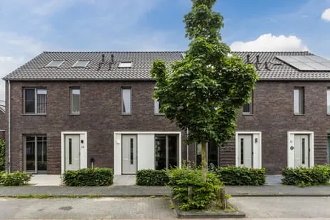 Tussenwoning te koop: Zevenaarstraat 30, Koolhoven Oost Tilburg