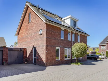 Tussenwoning te koop: Zevenster 15, Risdam-Zuid - Buurt 20 02 Hoorn