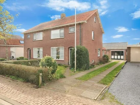 Twee-onder-één-kap te koop: Zilkerduinweg 120, De Zilk De Zilk