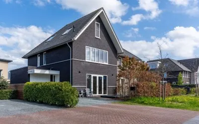 Twee-onder-één-kap te koop: Zilvermeeuwlaan 16, Vogelhorst Zuid Almere
