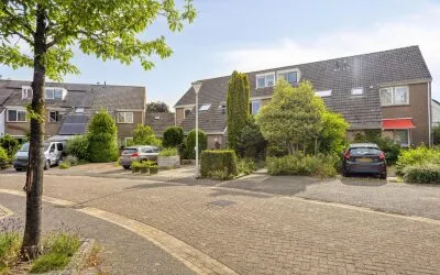 Tussenwoning te koop: Zilverschoon 27, Cellesbroek Kampen