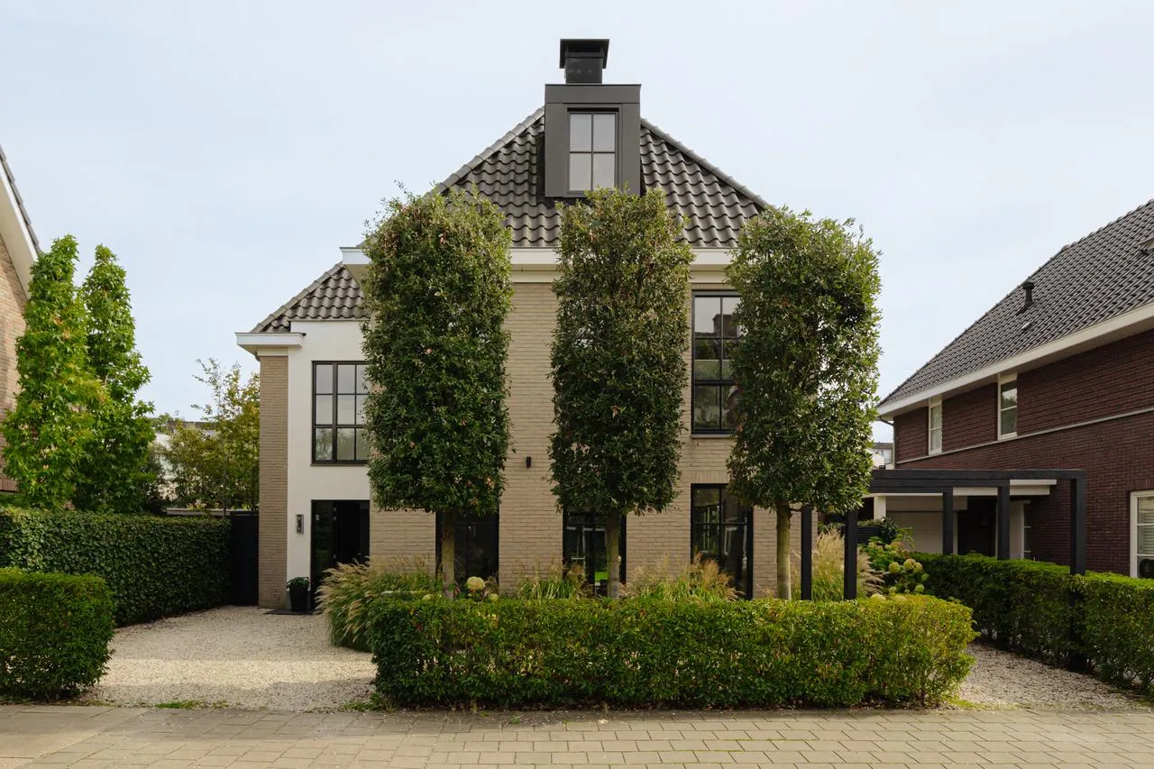 Vrijstaande woning te koop: Zilverschoonlaan 120, Amstelveen