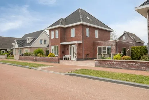 Vrijstaande woning te koop: Zilverschoonlaan 30, Flora Midden Lelystad