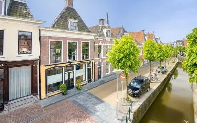 Hoekwoning te koop: Zilverstraat 27, Franeker Binnenstad Franeker