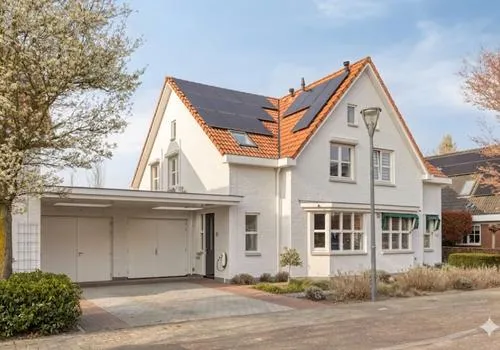 Tussenwoning te koop: Zilverzand 18, Verspreide huizen Zuid-Oirschotse Heide Oirschot