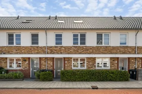 Tussenwoning te koop: Zilverzand 26, Woerdblok Naaldwijk