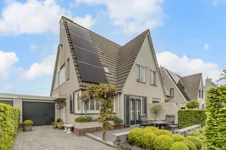 Tussenwoning te koop: Zirkoon 24, Hofland Mijdrecht