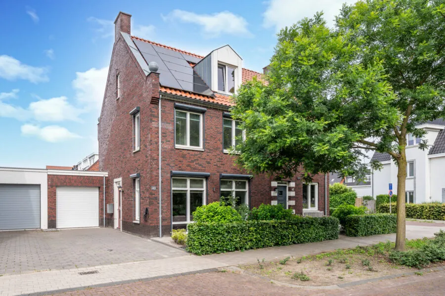 Tussenwoning te koop: Zittardsestraat 43, Veldhoven