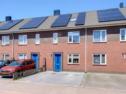 Tussenwoning te koop: Zoete Kroon 14, De Vosholen-West Hoogezand