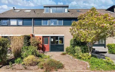 Tussenwoning te koop: Zoete Inval 14, Rade, Oranjebuurt, Munniksveen en omgeving Kortenhoef