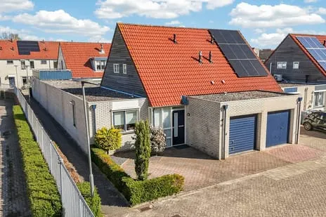Tussenwoning te koop: Zoete Inval 17, Meesterweide Veenendaal