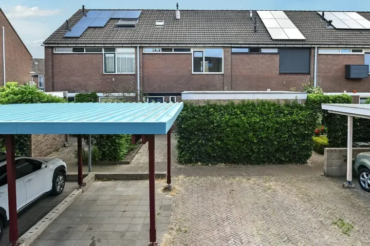 Tussenwoning te koop: Zoetendaal 17, de Wuurde Elst (Ge)