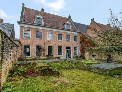 Twee-onder-één-kap te koop: Zoetendaal 3, Buren-Oude Kern Buren