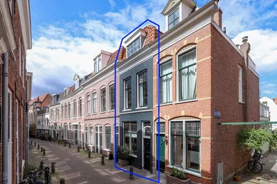 Tussenwoning te koop: Zoetestraat 34, Binnenstad Haarlem