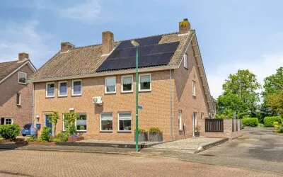 Twee-onder-één-kap te koop: Zomerdijk 27, Kom Nuland Nuland