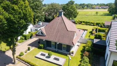 Twee-onder-één-kap te koop: Zomerdijk 66, Kom Nuland Nuland