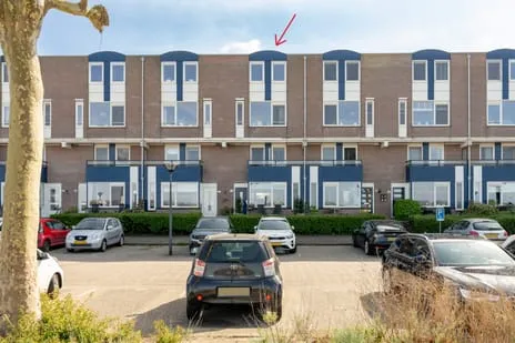 Appartement te koop: Zomerkade 152, Huizen