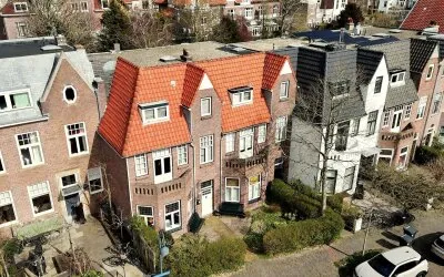 Tussenwoning te koop: Zomerluststraat 20, Haarlem