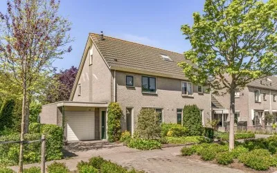Twee-onder-één-kap te koop: Zomerschoon 55, Limmen Centrum Limmen
