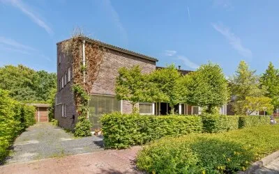 Twee-onder-één-kap te koop: Zondaghof 36, Seizoenenbuurt Noord Almere