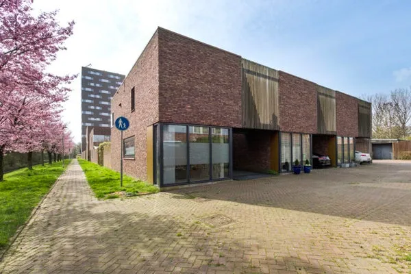 Hoekwoning te koop: Zonnebaarsstraat 6, Hoogvliet Zuid Hoogvliet Rotterdam
