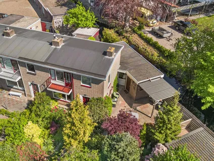 Hoekwoning te koop: Zonnebloemstraat 10, Noord Heerenveen