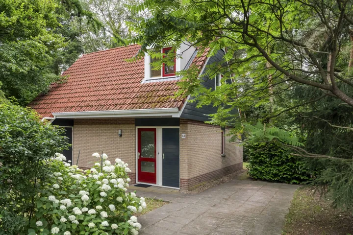 Detached house for sale: Zonnebloemweg 10-044, Buurtschap Lemele Lemele