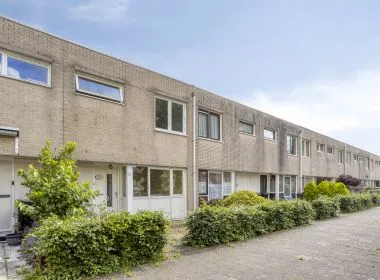 Tussenwoning te koop: Zonnebloemweg 25, Bloemenbuurt West Almere