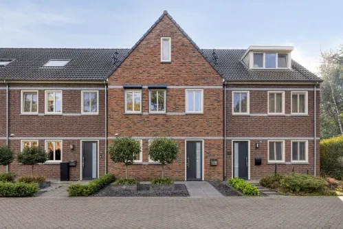 Tussenwoning te koop: Zonnedauw 24, Odiliapeel