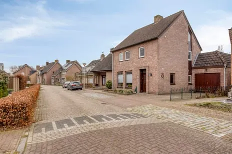 Vrijstaande woning te koop: Zonnedauw 4, Middelbeers Oost West En Middelbeers