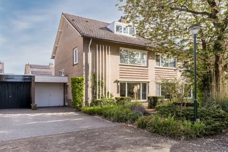 Tussenwoning te koop: Zonnedauwhof 12, Nuenen-Zuid Nuenen