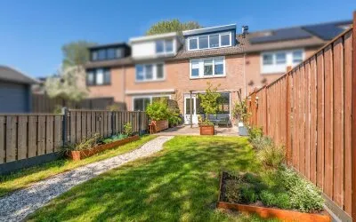Tussenwoning te koop: Zonnehof 52, Dorp Driemond Amsterdam