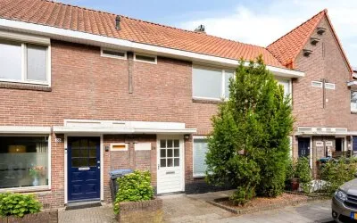 Studio te koop: Zonneroosstraat 24A, Kerstroosplein Eindhoven