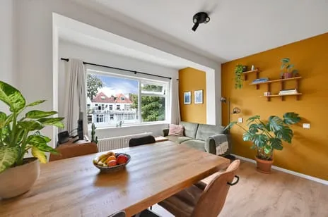Studio te koop: Zoutmanstraat 48R, Zeeheldenkwartier 'S-Gravenhage