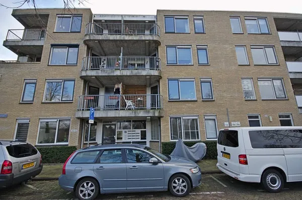 Apartment for rent: Zuiddiepje 48, Oud IJsselmonde Rotterdam