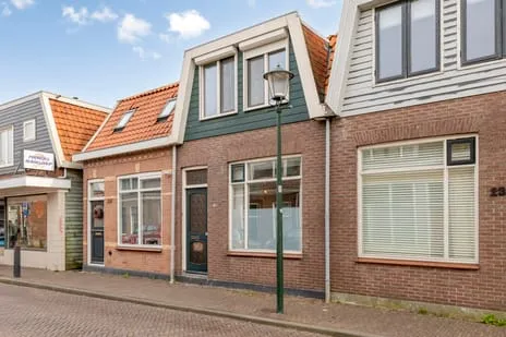 Tussenwoning te koop: Zuiddijk 229, Burgemeestersbuurt Zaandam