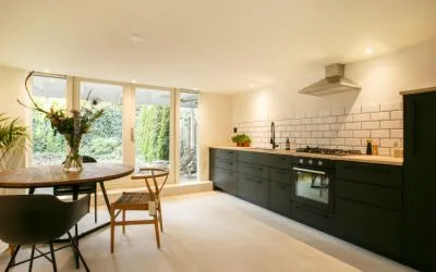 Hoekwoning te koop: Zuiddijk 336, Bomenbuurt Zaandam