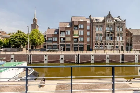 Apartment for sale: Zuiddijk 4A, Prins Hendrikbuurt Zaandam
