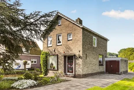Vrijstaande woning te koop: Zuideinde 216, Zuideinde Oostzaan