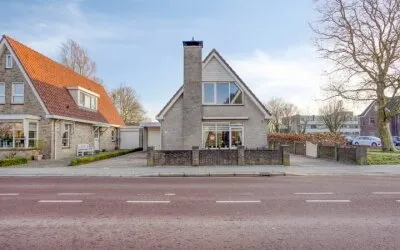 Vrijstaande woning te koop: Zuideinde 59, Oostzaan
