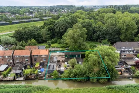 Vrijstaande woning te koop: Zuidendijk 226, Crabbehof-Zuid Dordrecht