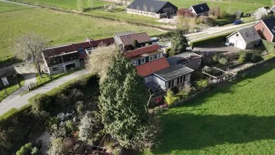 Twee-onder-één-kap te koop: Zuidendijk 310, Dordrecht
