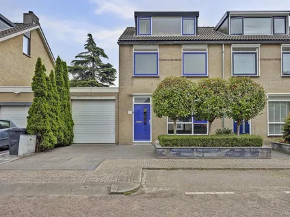 Hoekwoning te koop: Zuider Kerkedijk 337, Groot IJsselmonde Rotterdam