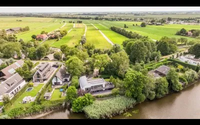 Vrijstaande woning te koop: Zuider IJsseldijk 12, Stolwijkersluis Oost Gouda
